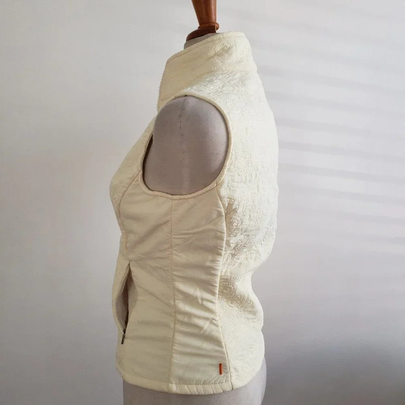 Quilted Vest by Lucy Perfect For Golf / Cream Zip Up / Size X-Small - Picture 3 of 5